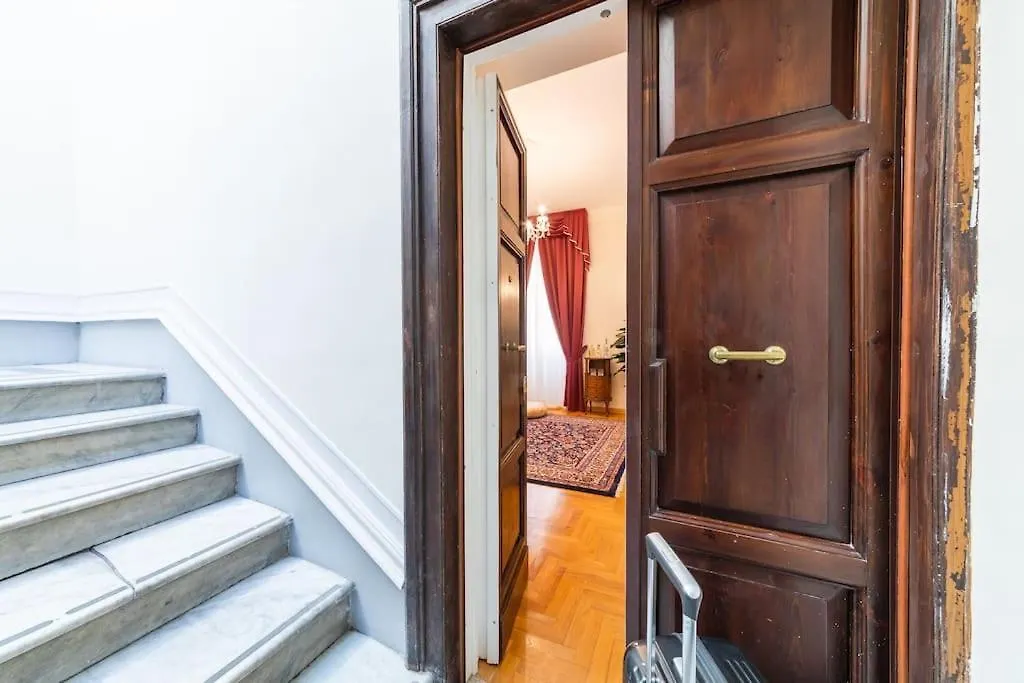 Domus Quirinale Apartment Rome