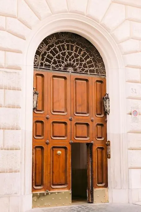 Domus Quirinale Apartment Rome